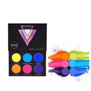 Laura Lee Los Angeles Party Animal